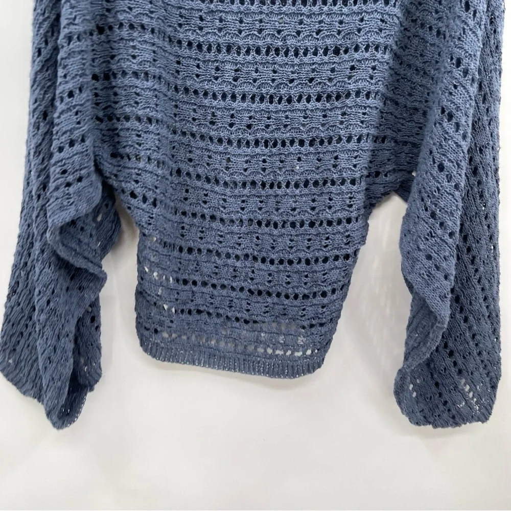 Zara Cape Sleeve Knit Top‎ sweater blue size medium
